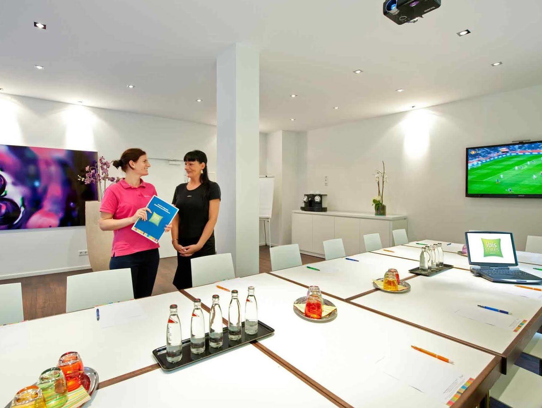 Ibis Styles Frankfurt City Frankfurt am Main Exterior foto