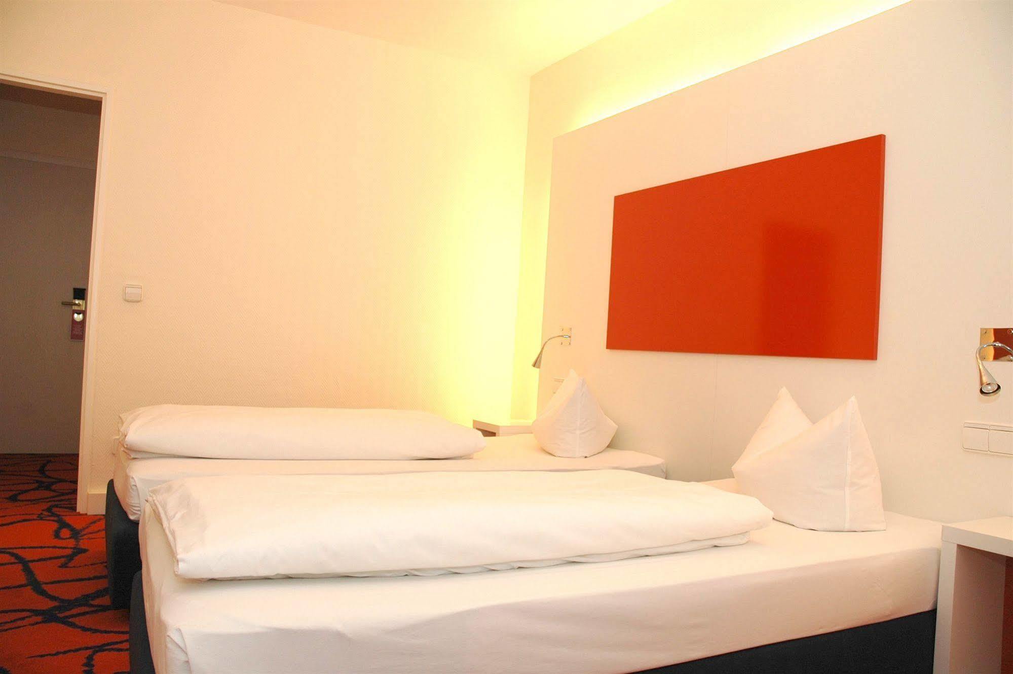 Ibis Styles Frankfurt City Frankfurt am Main Exterior foto